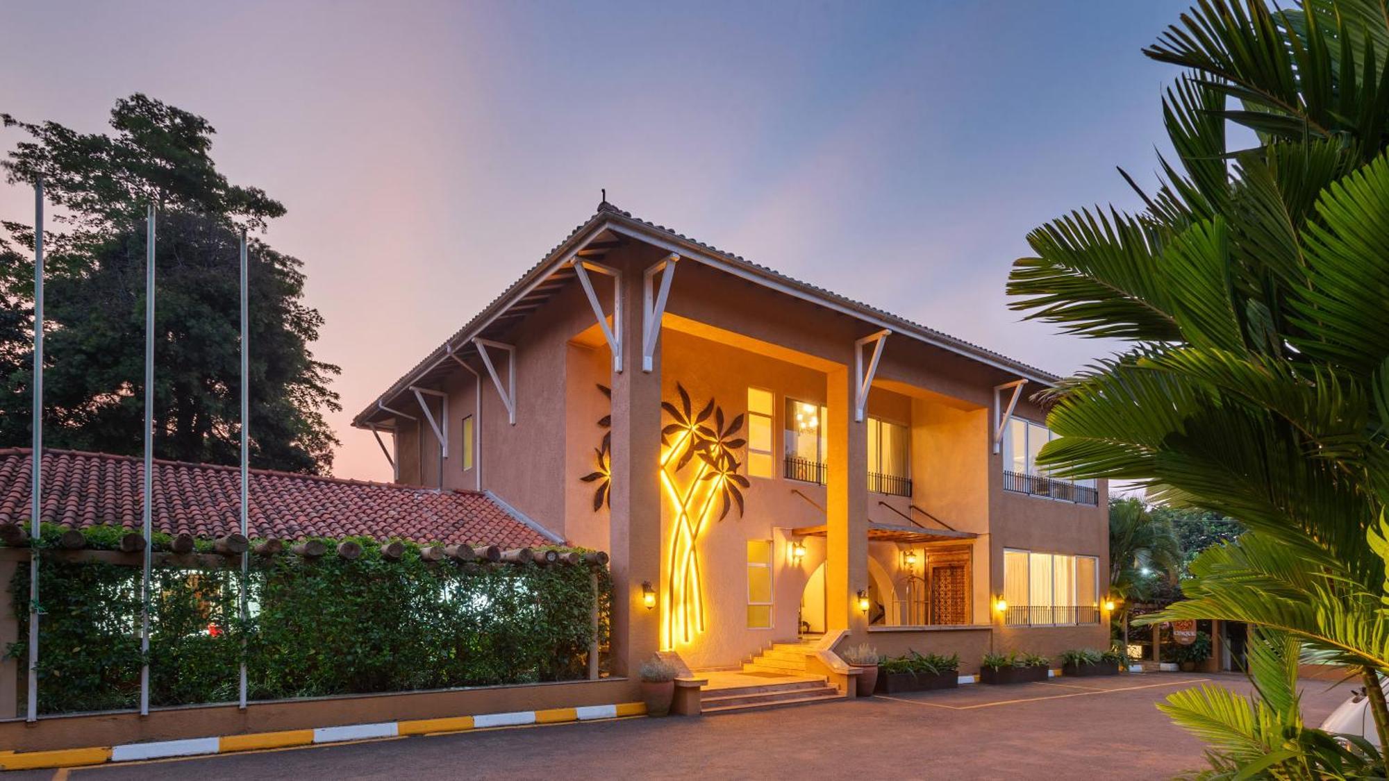 No 5 Boutique Hotel Limited Εντέμπε Εξωτερικό φωτογραφία